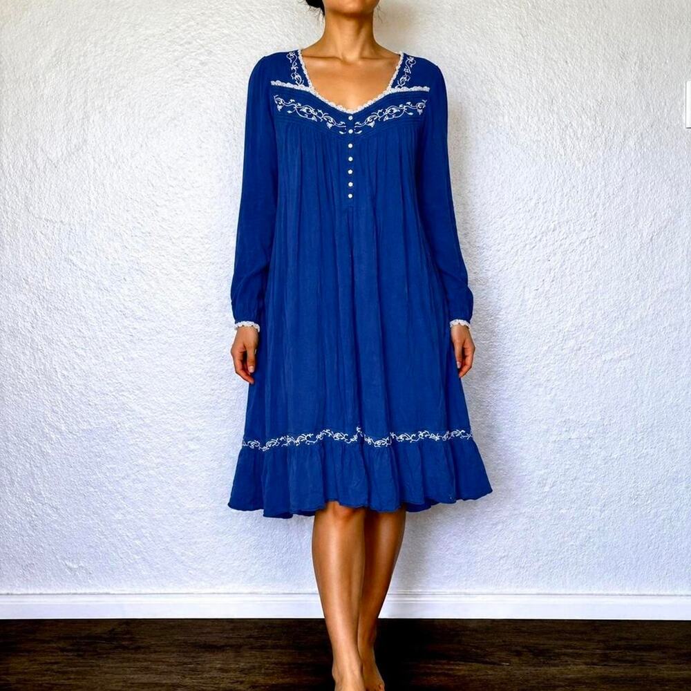 Vintage Eileen West Cotton Cobalt Blue Embroidered Miidi Nightgown Dress Size L